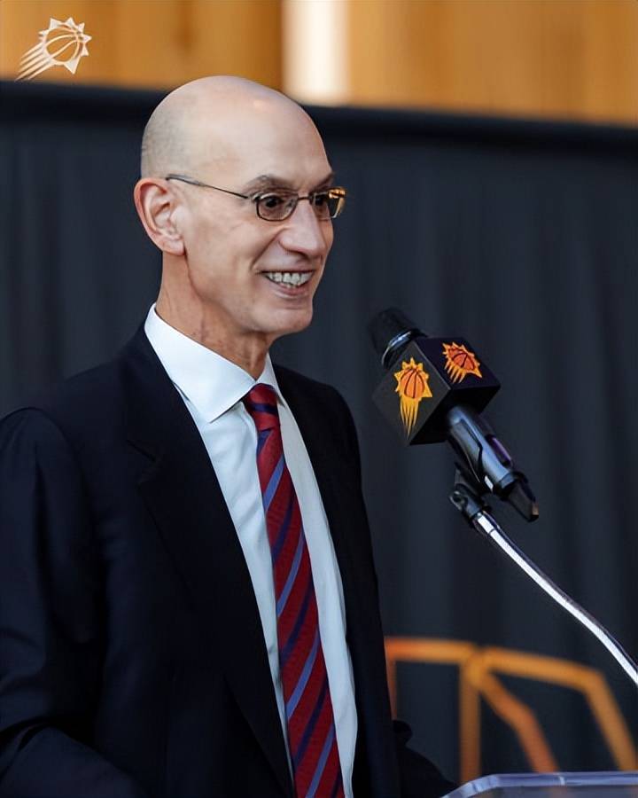 j9九游会 -转会期菲尼克斯太阳调整名单以备欧篮联，回应争议环节打磨，管理层满意，数据趋势出现新变化的简单介绍